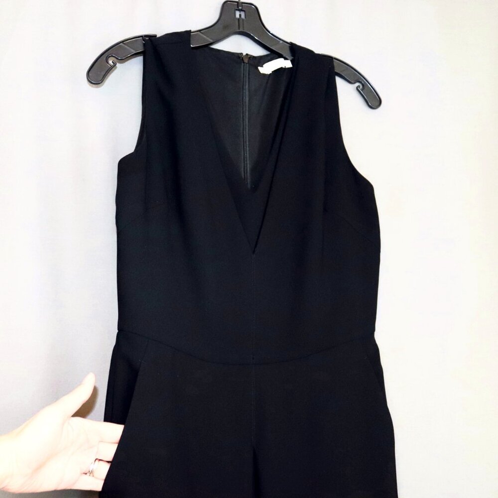 Vince 10 Black Double-V Neck Sleeveless Wide Leg Culotte Jumpsuit with Pockets - Picture 7 of 16